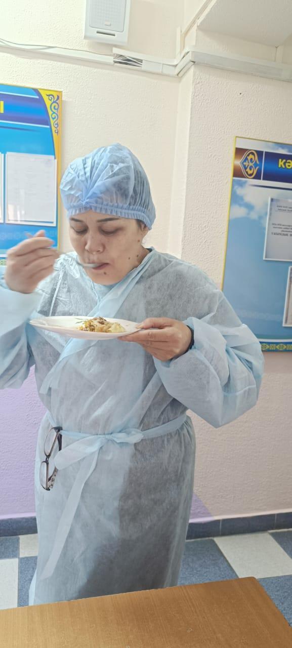 Ата-аналардың балабақша тамағына органолептикалық бағалау сәті